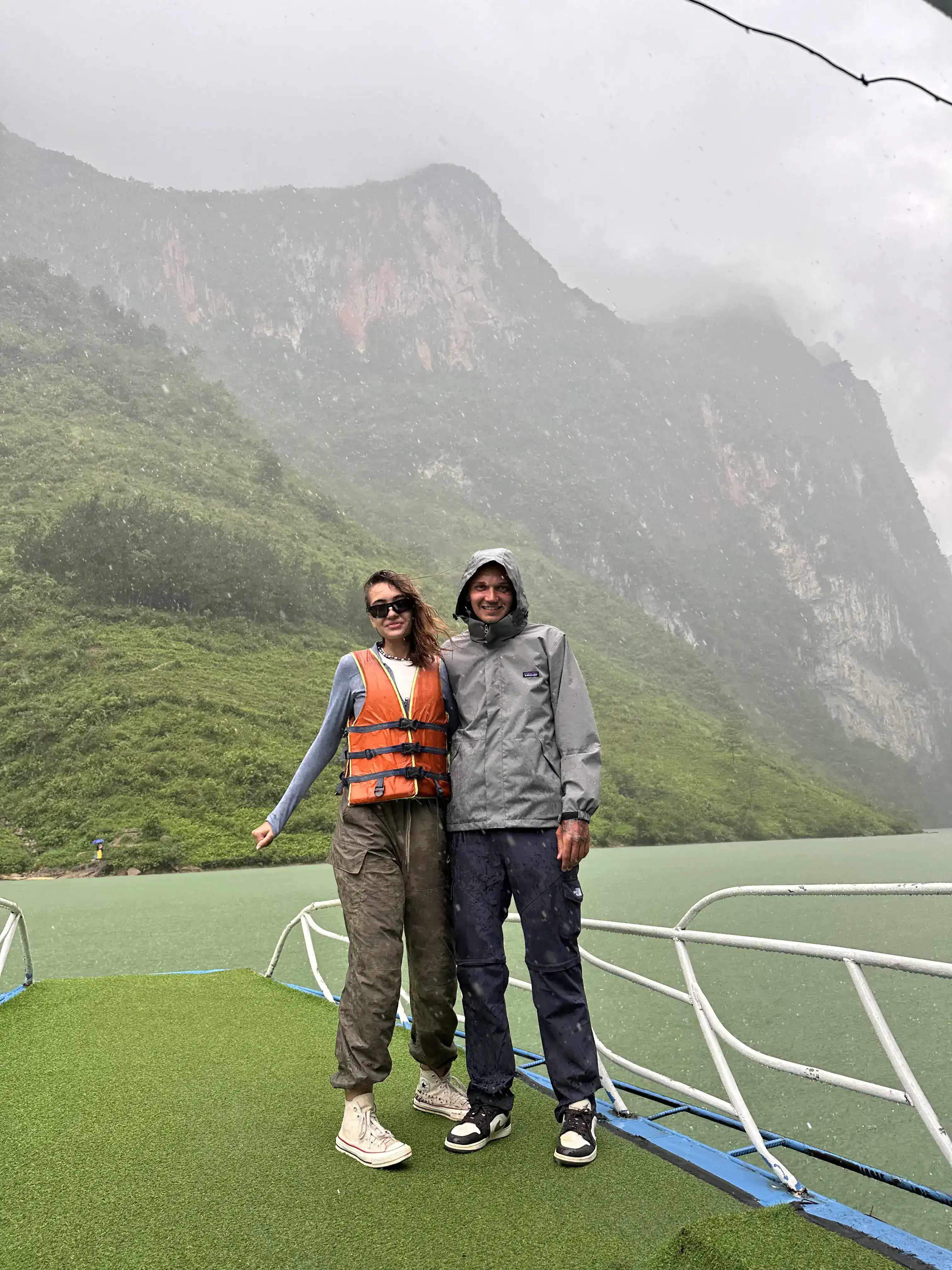 Yalnız mı, Birlikte mi? İşte Gerçek Seyahat İkilemi