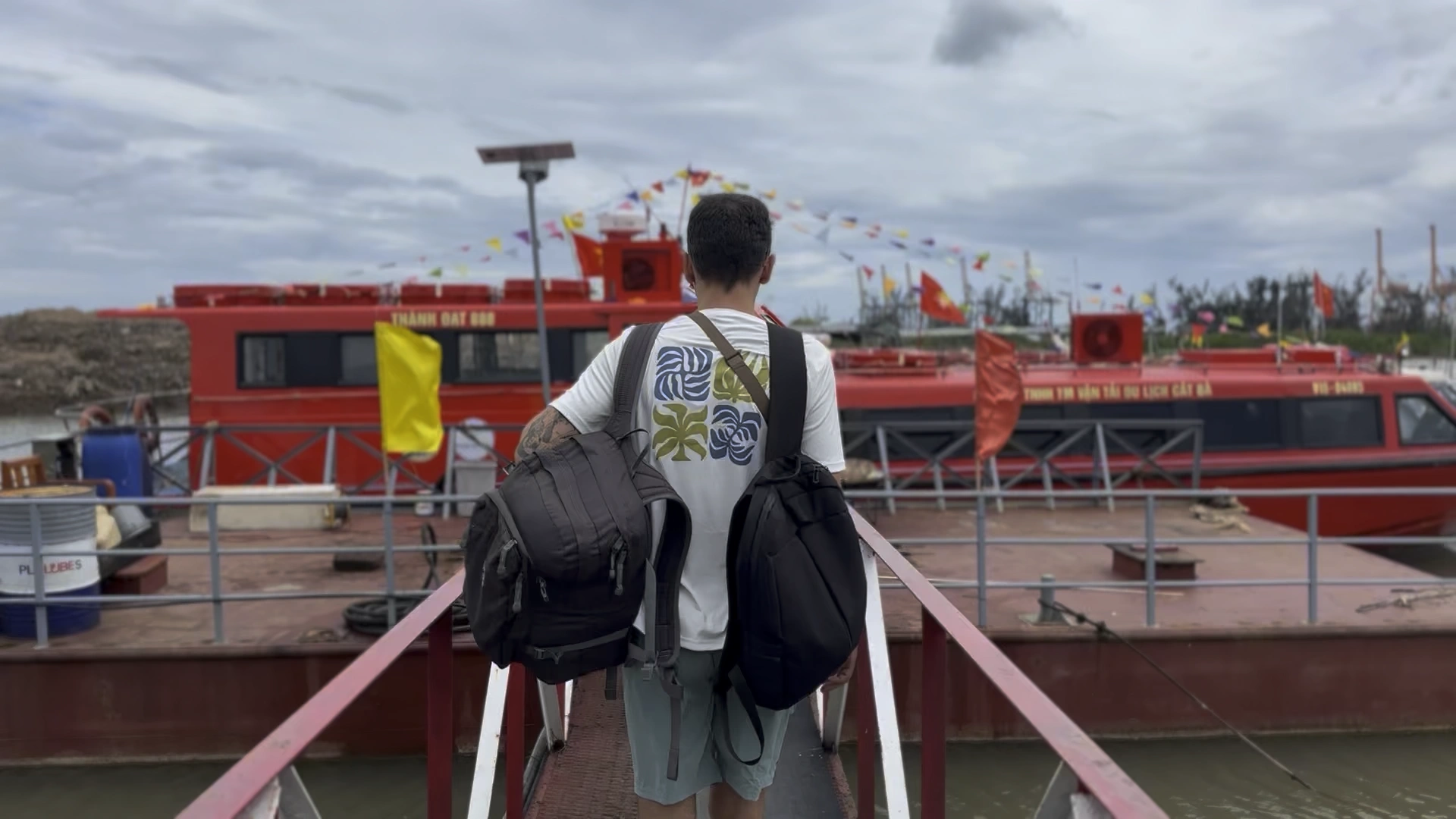 Kruvaziyer Gemisinde Çalışmak: Adım Adım Başvuru Rehberi